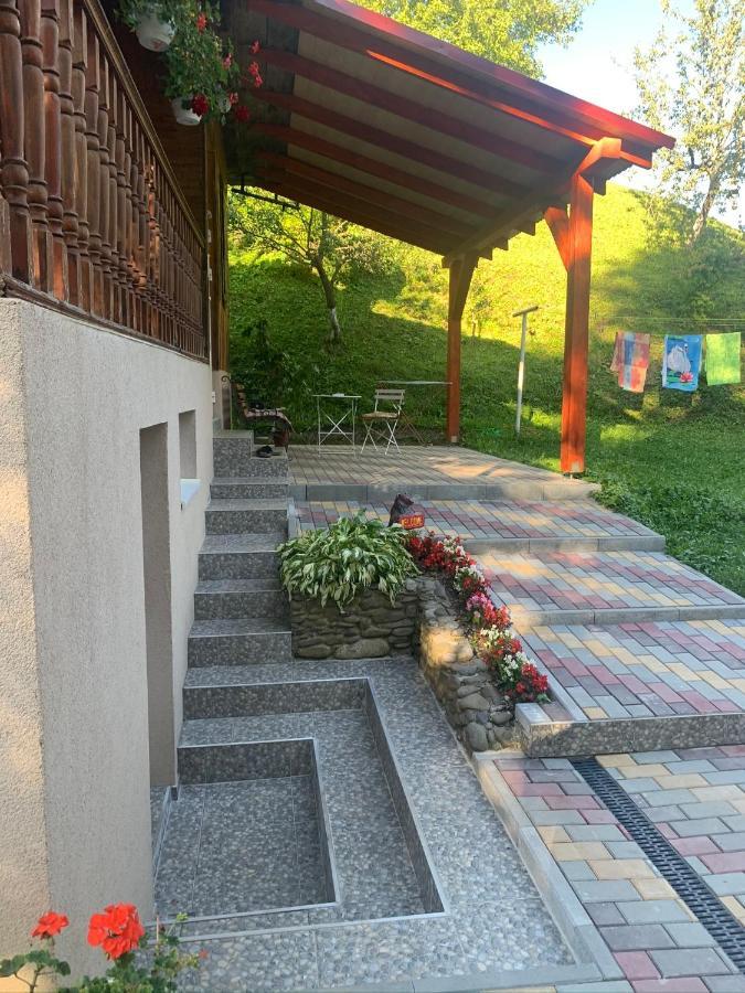 Cottage house Podoboveț Exterior foto